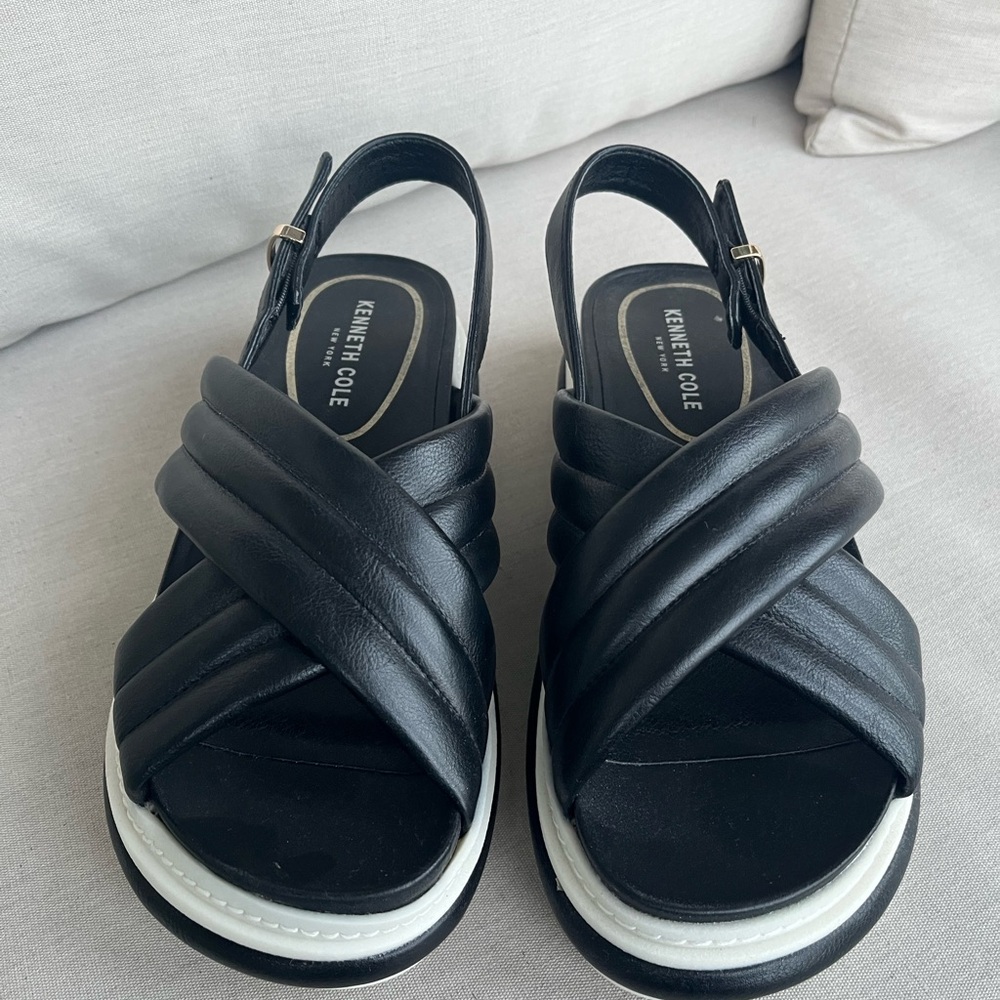 Brand New Kenneth Cole New York - Lyam X Band Black Sandals Size 7.5